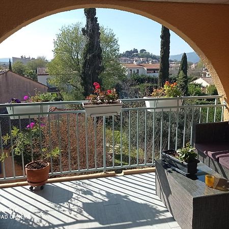 Un nid d'amour en Provence à deux pas de la mer Cogolin Exterior foto